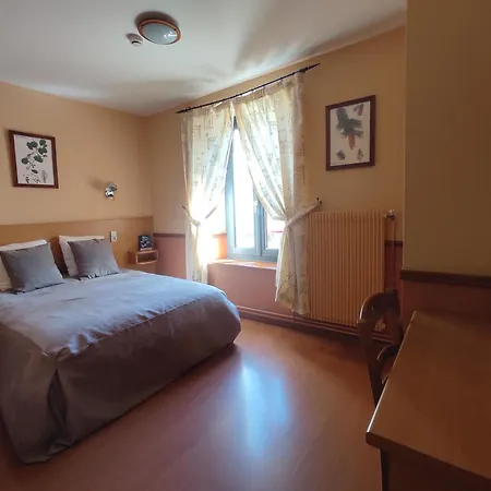 Restaurant La Clairiere Chambon-sur-Dolore